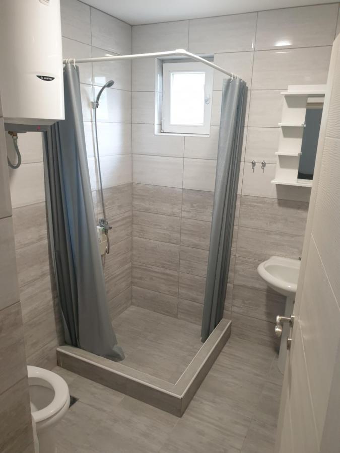 Vikendica Apartments Dunav Ms Celarevo Eksteriør bilde